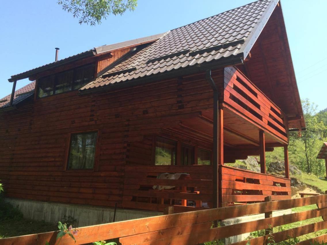 Deea Cascada Villa Vidra  Buitenkant foto